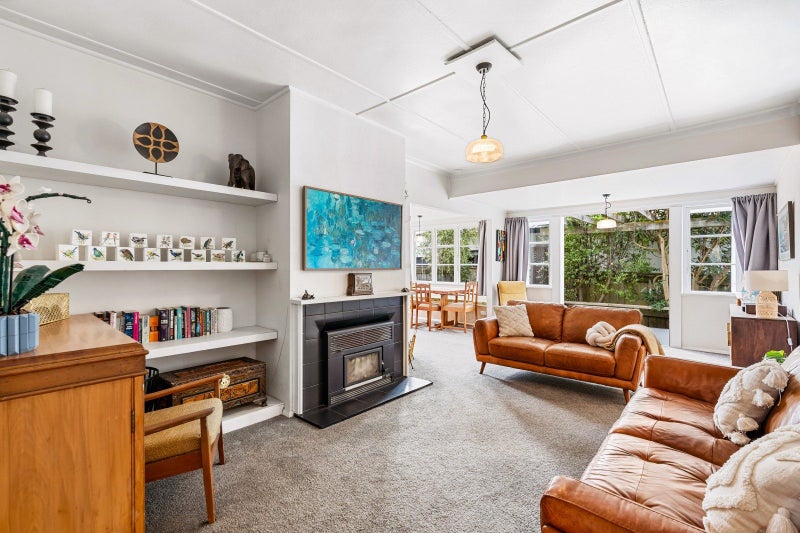 235 Georges Drive, Napier South, Napier - Carousel 2