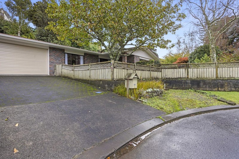 13 Pentland Place, Highlands Park, New Plymouth - Carousel 27