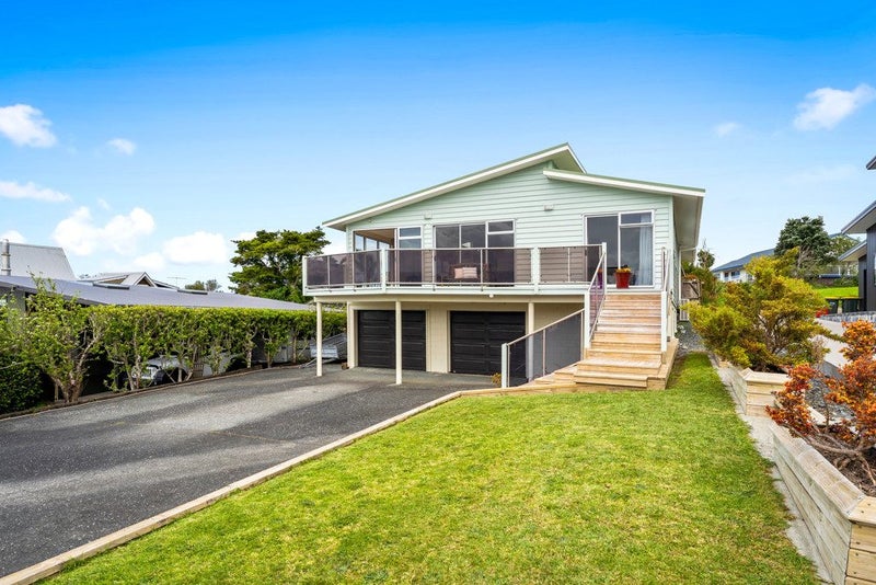 8 Alexander Road, Algies Bay, Rodney, Auckland - Carousel 1