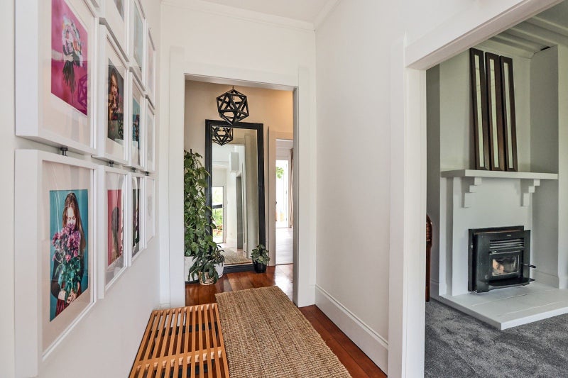 112B Mayfair Avenue, Mayfair, Hastings - Carousel 1