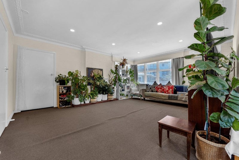 6 Glenvil Lane, Te Atatu Peninsula, Auckland - Carousel 23