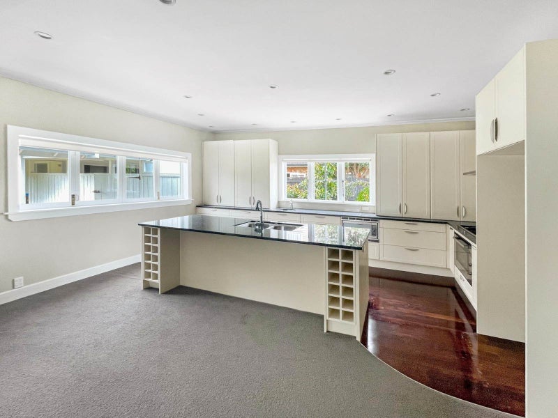 1 Fairholme Avenue, Epsom, Auckland - Carousel 2