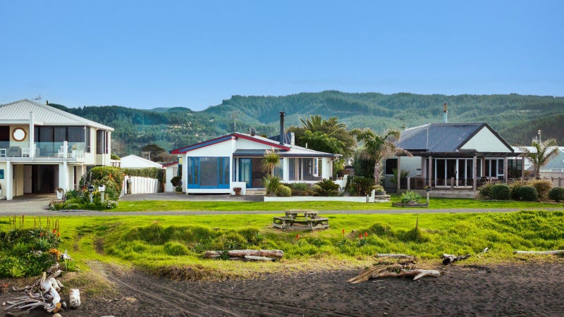 109 North Shore Road, Eskdale - Carousel 25