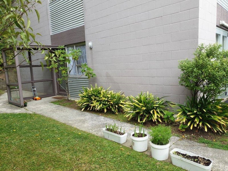 1/126 Redwood Avenue, Tawa, Wellington - Carousel 1