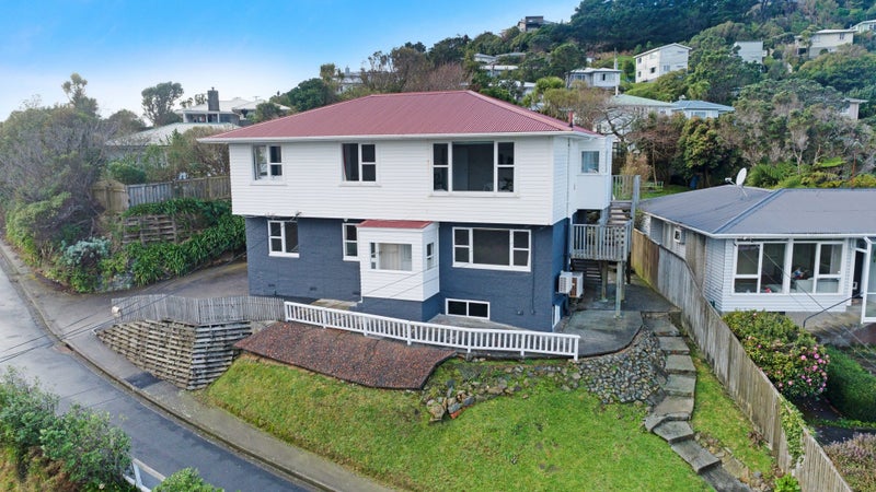 12 Huntingdon Street, Northland, Wellington - Carousel 2