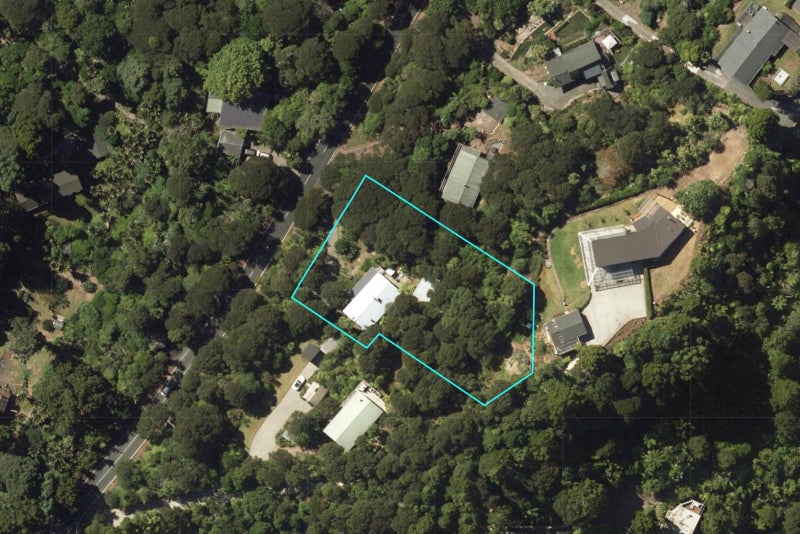 198 Scenic Drive, Titirangi, Auckland - Carousel 24