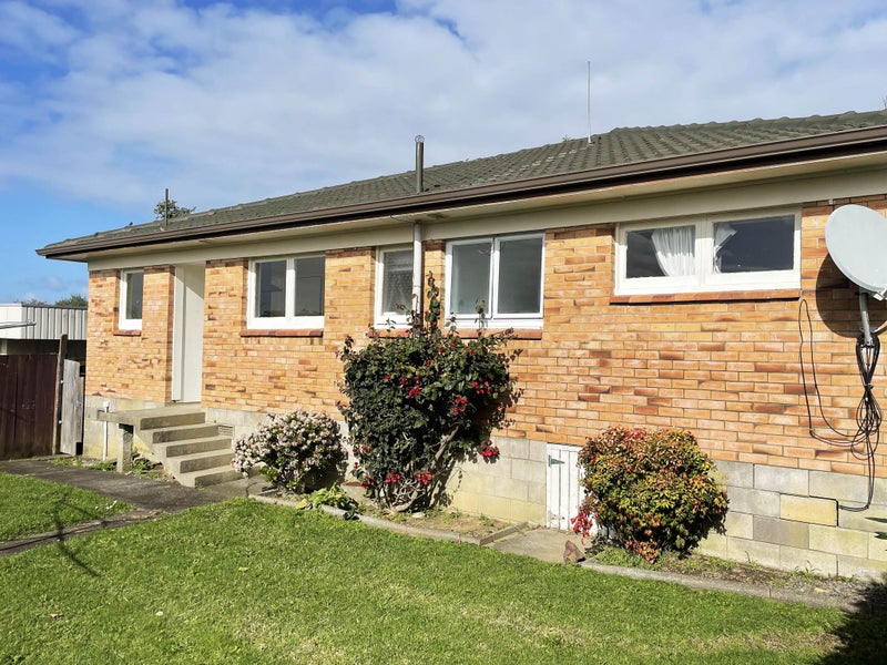 21 Pegler Drive, Howick, Auckland - Carousel 8