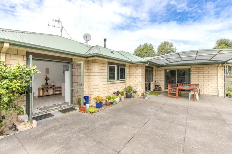 36 Domain Road, Waipawa, Waipawa - Carousel 2