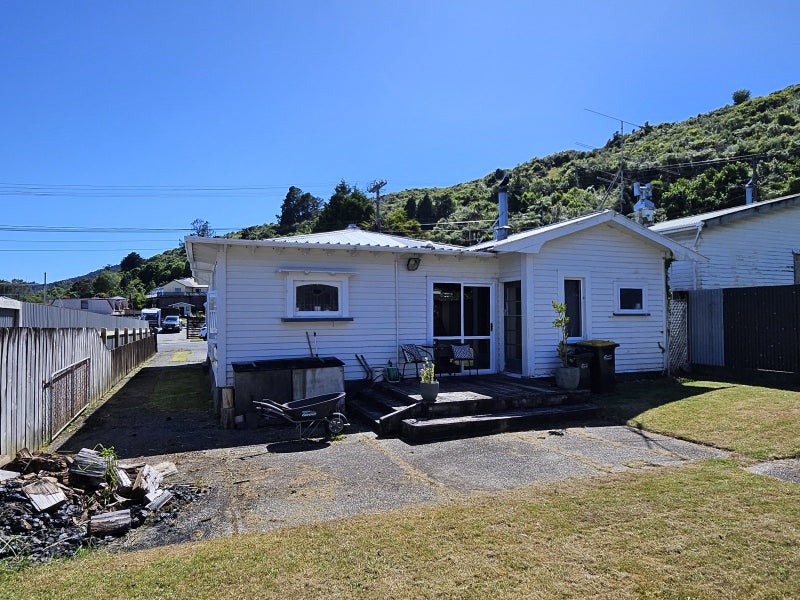 46 Murray Street, Greymouth, Greymouth - Carousel 13