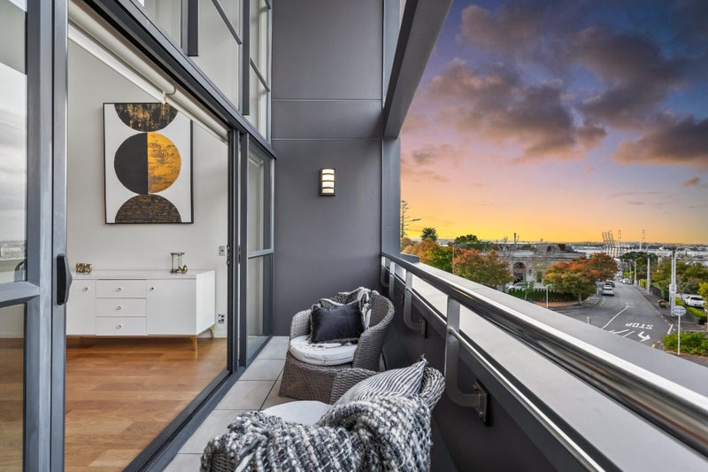 14/387 Parnell Road, Parnell, Auckland City, Auckland - Carousel 2