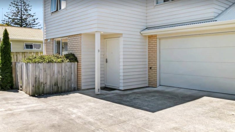 9 Koko Mews, Mangere Bridge, Auckland - Carousel 1