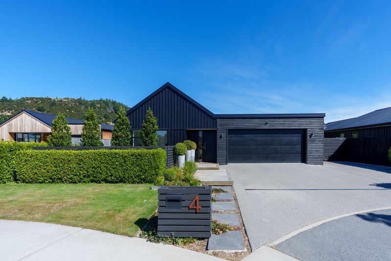 4 Glen Dene Crescent, Wanaka, Wanaka - Carousel 2