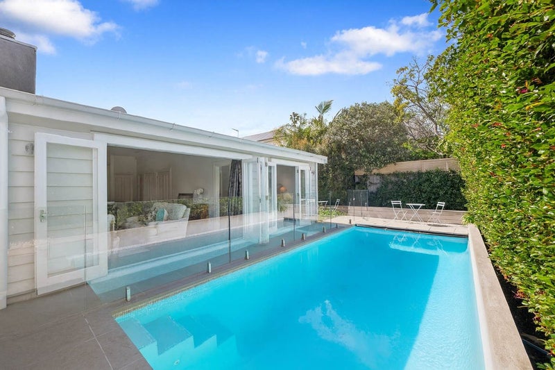 25 Patuone Avenue, Devonport, Auckland - Carousel 1