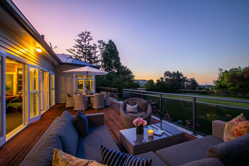 331 Barrett Road, Omata, New Plymouth - Carousel 1