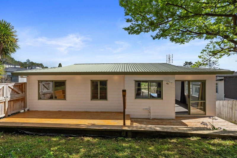 121B Sunnyside Road, Sunnyvale, Auckland - Carousel 2