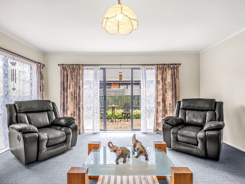 58 Aquarius Drive, Kawaha Point, Rotorua - Carousel 2