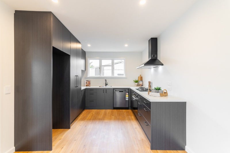 8 Hammersley Avenue, Shirley, Christchurch - Carousel 2