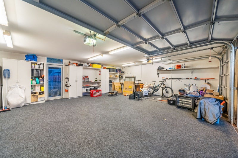 32 Roys Road, Plimmerton, Porirua - Carousel 25