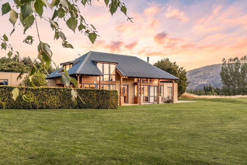 475 Wanaka-Luggate Highway, Wanaka, Wanaka - Carousel 1