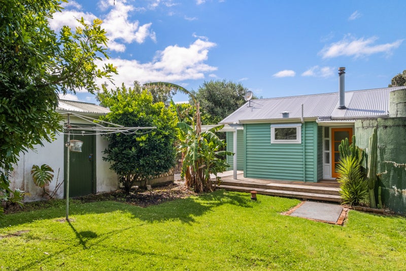 26 Douglas Street, Okitu, Gisborne, Gisborne - Carousel 1