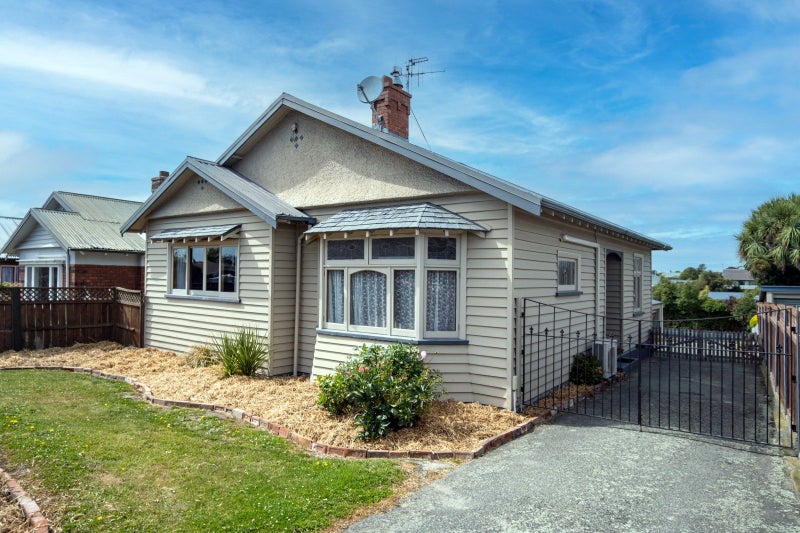 278 Church Street, West End, Timaru - Carousel 1