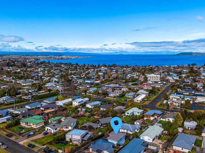 2/11 Koha Road, Taupo, Taupō - Carousel 25