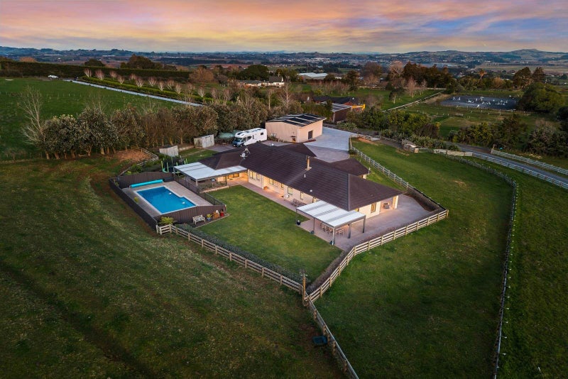 13 Hill Top Road East, Pukekohe, Pukekohe - Carousel 1