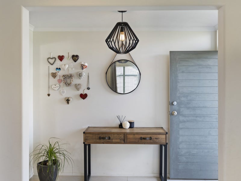 31 Pony Park Place, Beachlands, Auckland - Carousel 2