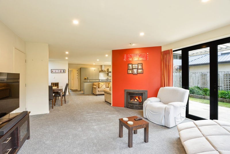 75 Sarabande Avenue, Redwood, Christchurch - Carousel 1