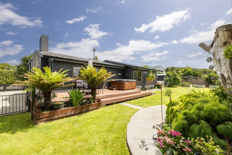 22 Valerie Street, Clive, Clive - Carousel 2