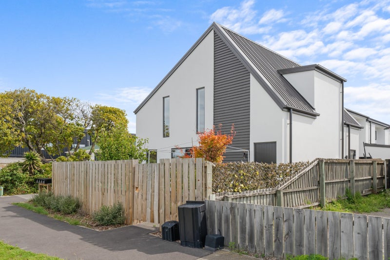1/85 Wainui Street, Riccarton, Christchurch - Carousel 15