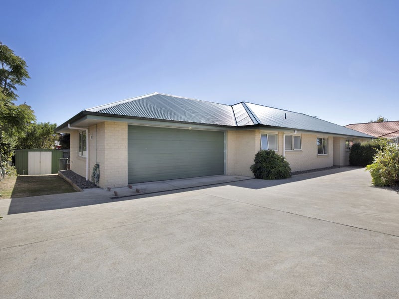 89 Cedar Drive, Paraparaumu Beach, Paraparaumu - Carousel 1