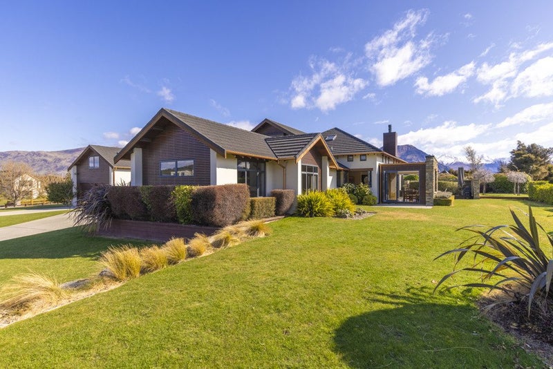 1 Mount Gold Place, Wanaka, Wānaka - Carousel 31