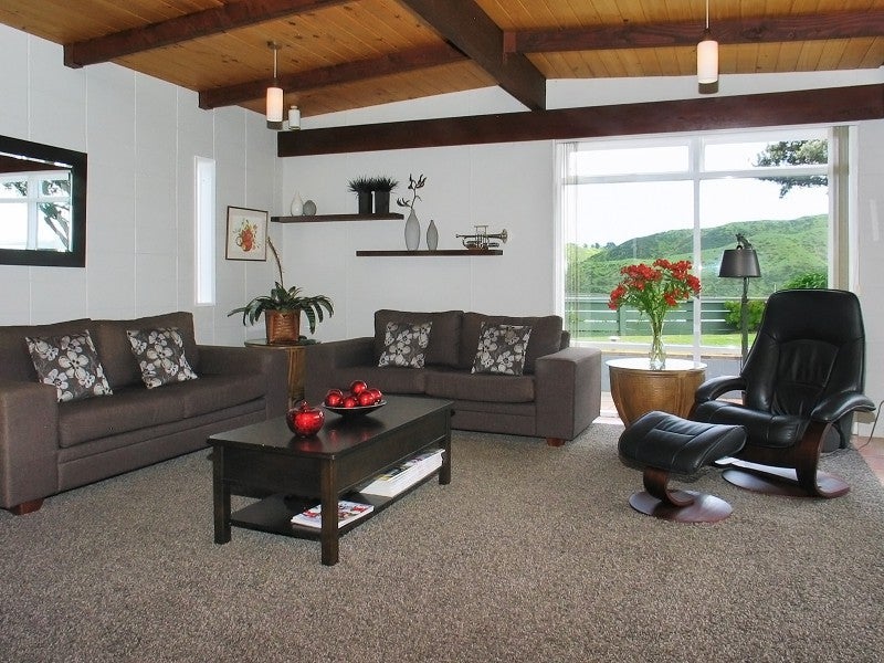 6 Brora Crescent, Papakowhai, Porirua - Carousel 2