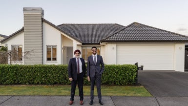 29 Andalusian Way, Karaka, Papakura - Carousel 1