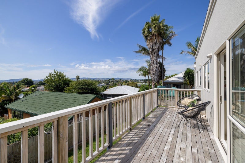 38B Brookfield Terrace, Brookfield, Tauranga - Carousel 2