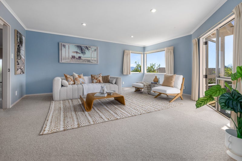 7 Amokura Street, Waikanae - Carousel 2