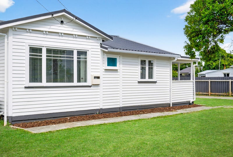 9 Wordsworth Crescent, Maraenui, Napier - Carousel 2