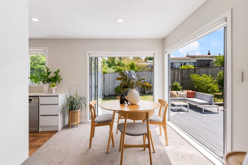 39 Fairclough Road, Beach Haven, Auckland - Carousel 2