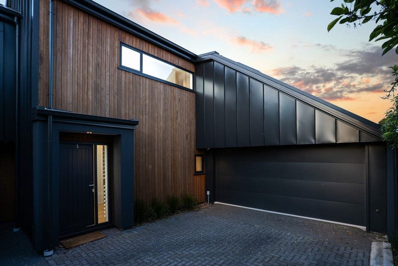 3/6 Naseby Street, Merivale, Christchurch - Carousel 15