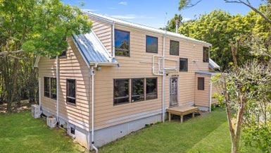 71 Lynd Road, Bombay - Carousel 1