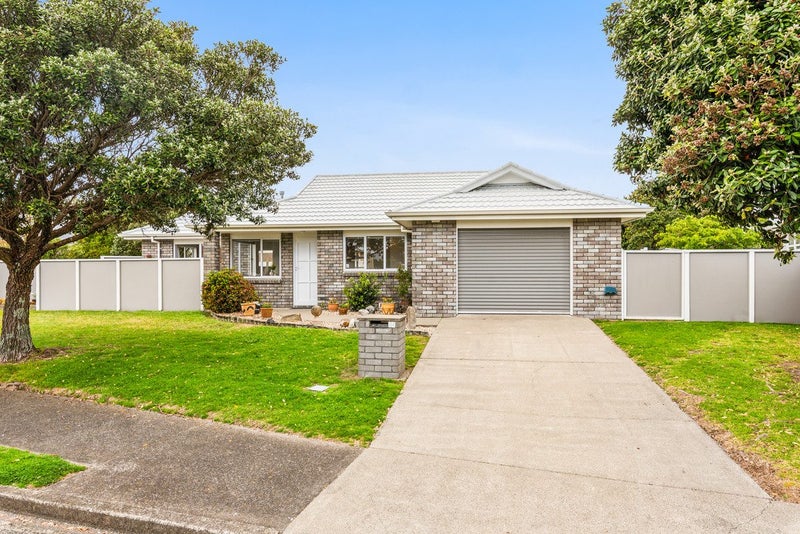 24 Rangiatea Street, Paraparaumu Beach, Paraparaumu - Carousel 1