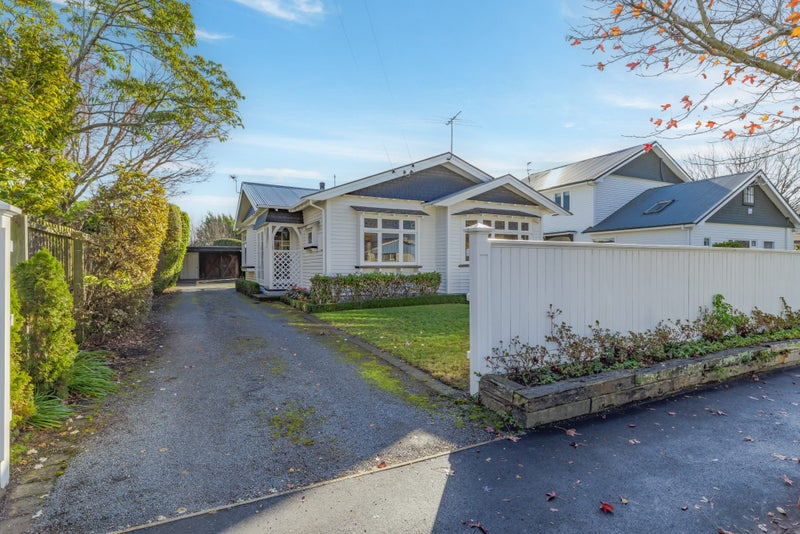 79 Tomes Road, St Albans, Christchurch - Carousel 1