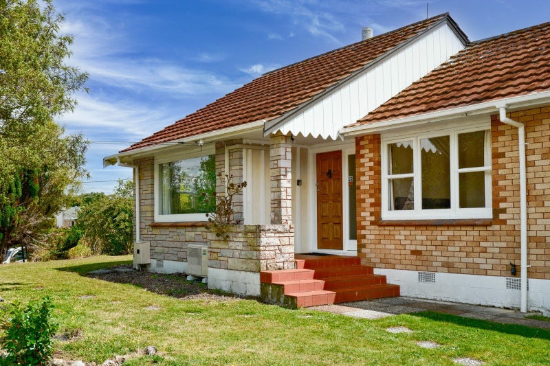 5 Huia Street, Hillcrest, Rotorua - Carousel 2