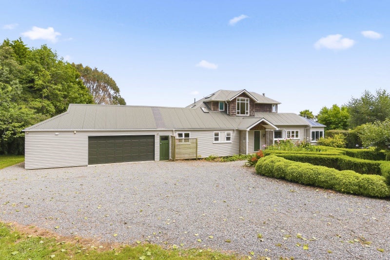19 Hadfield Road, Peka Peka, Waikanae - Carousel 50