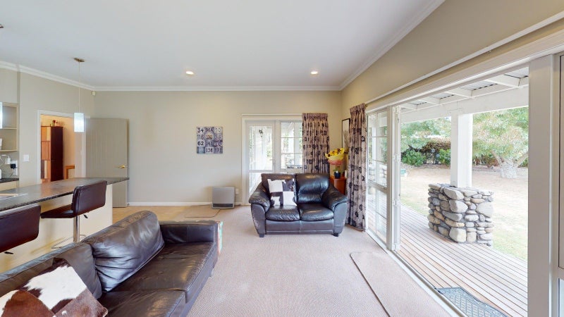 22 Kebbell Terrace, Ohau - Carousel 18