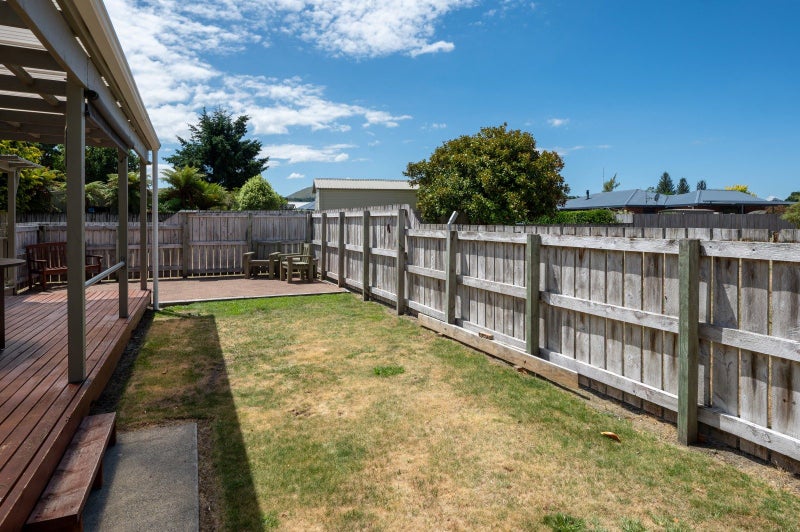 1/27 Candu Lane, Kinloch, Taupō - Carousel 17