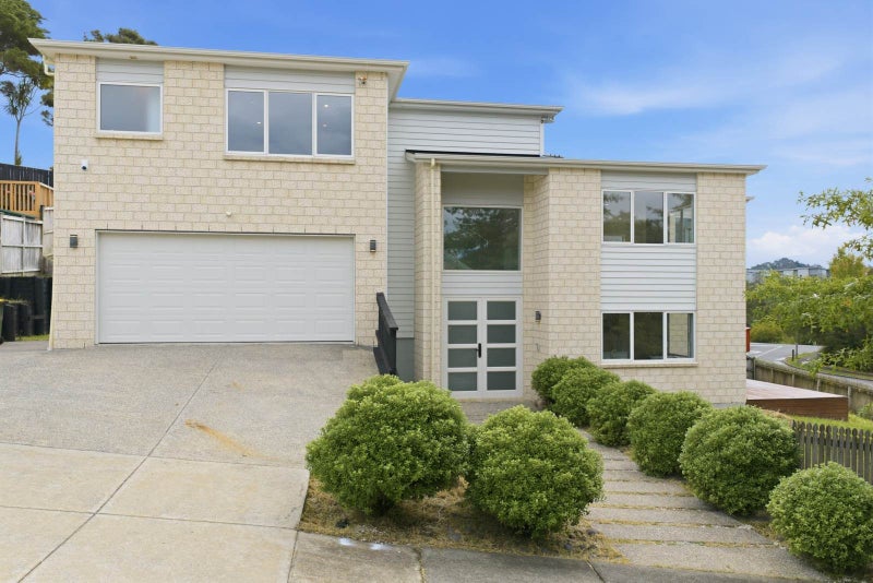 3 Korihi Drive, Swanson, Auckland - Carousel 1