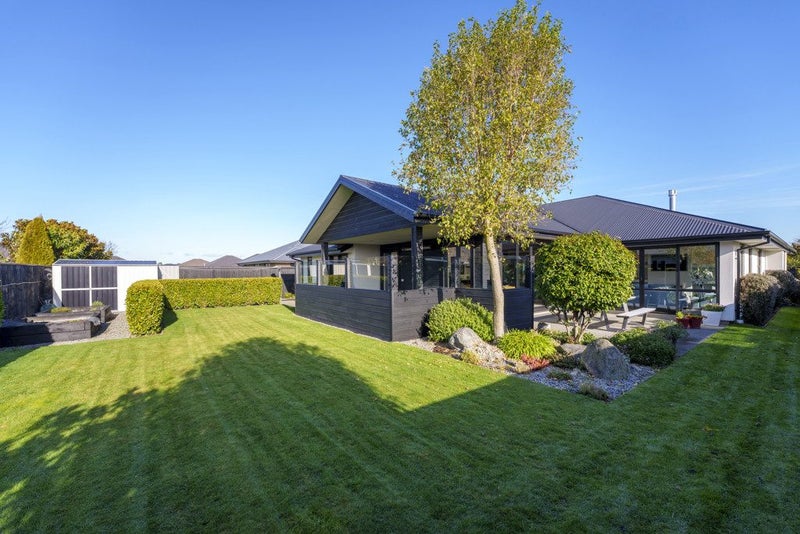 14 Lloyds Close, Rolleston, Rolleston - Carousel 1