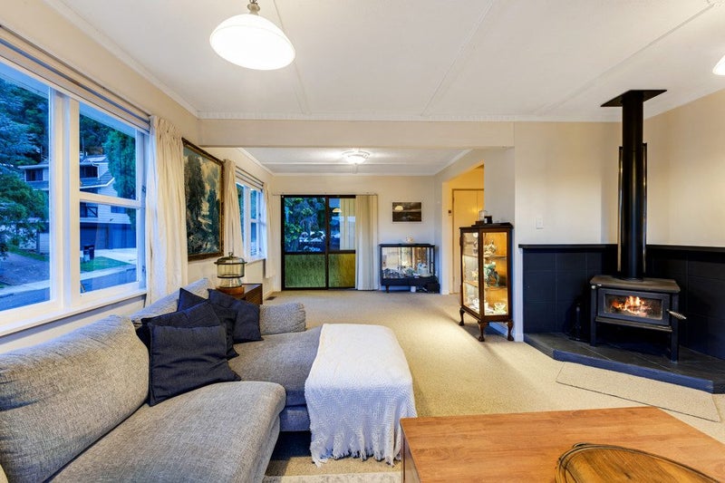 54 Kowhai Street, Wainuiomata, Lower Hutt - Carousel 2